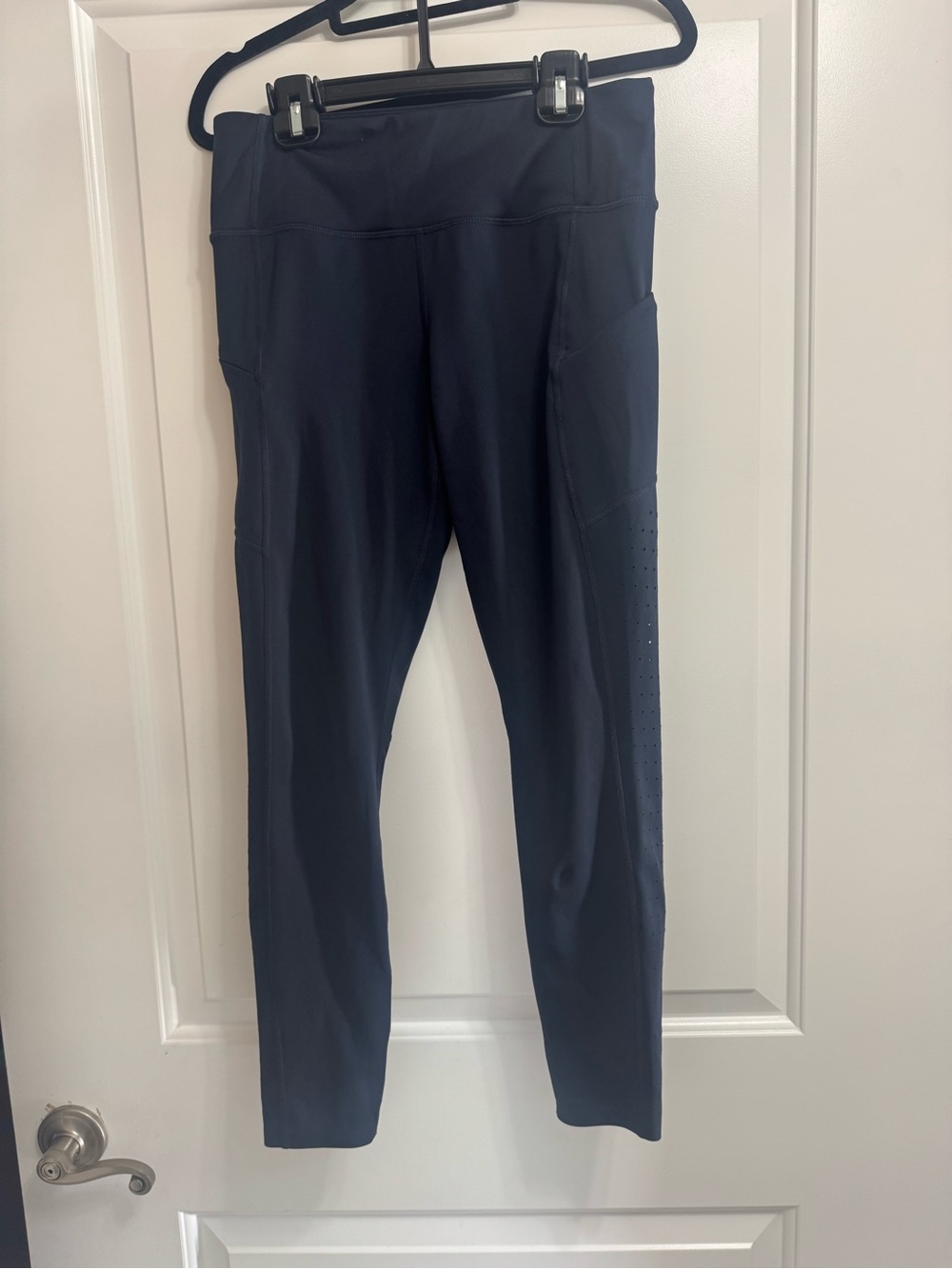 Athleta Navy Perforated Side-Panel Leggings size small EUC - Picture 2 of 9